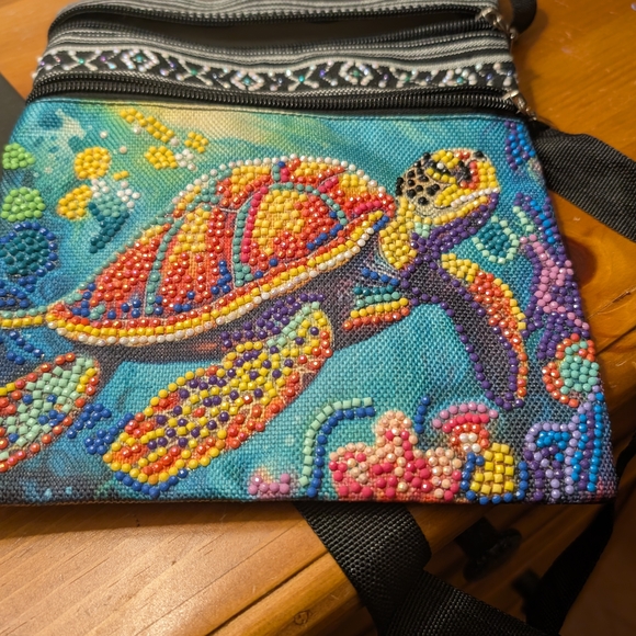 Colorful Beaded Turtle Crossbody Bag - Picture 3 of 4